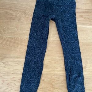 Lululemon align leggings black lace pattern 4